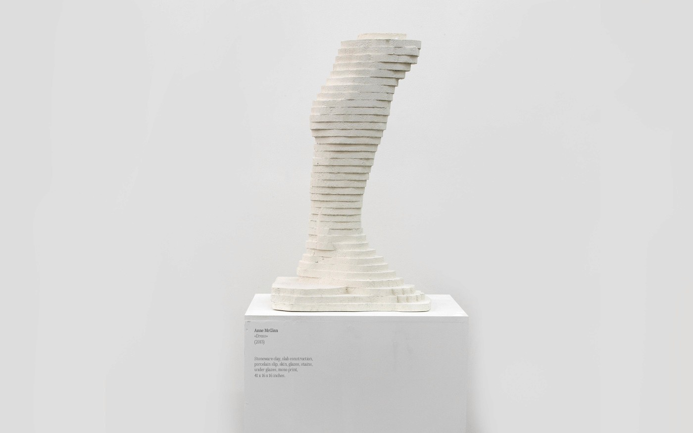 Ukrainian Institute of Modern Art — Identity Applications and Campaign Design